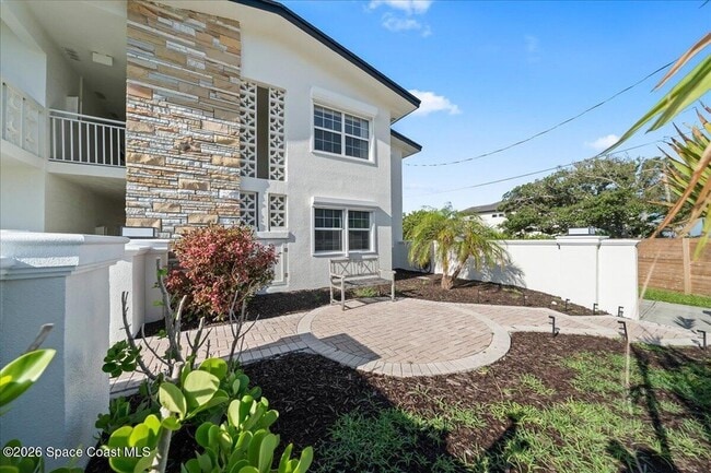Photo - 154 Crescent Beach Dr Unit 7