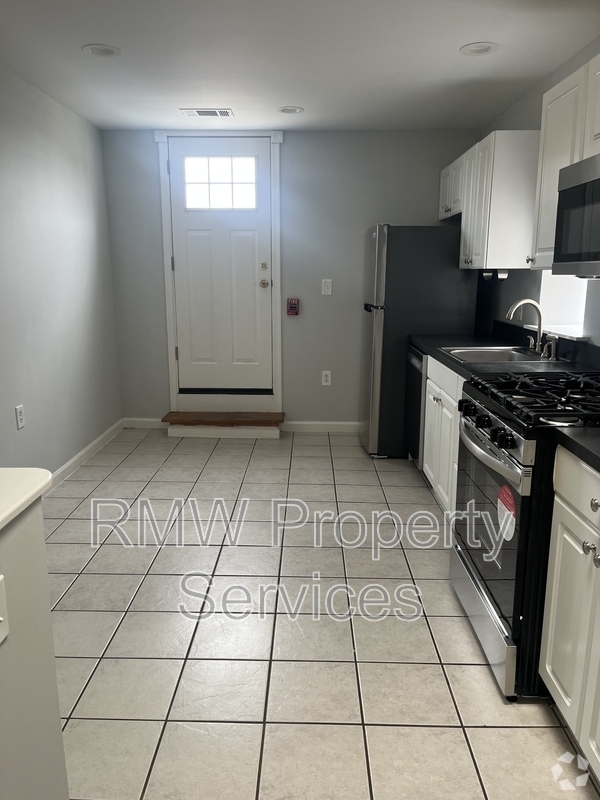 Building Photo - 1410 W Ritner St Rental