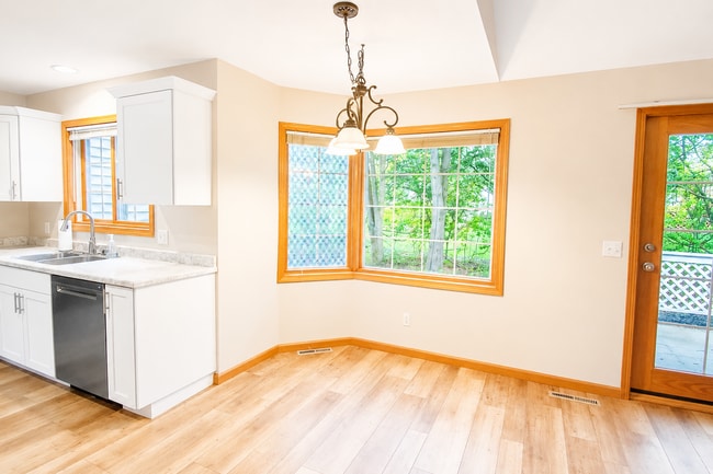Photo - Bright Townhome with Fireplace & Nature Views