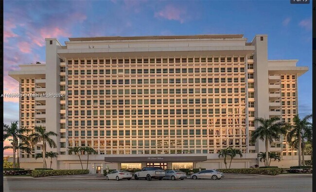 Photo - 700 Biltmore Way Unit 1218