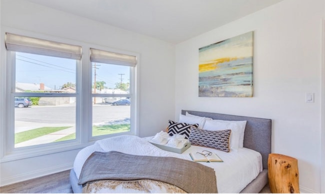 Photo - 405 N Peach Knoll