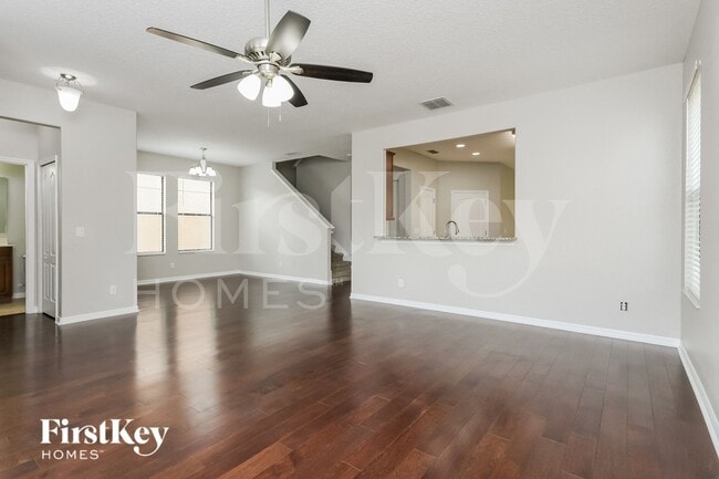 Photo - 292 Spruce Pine Rd