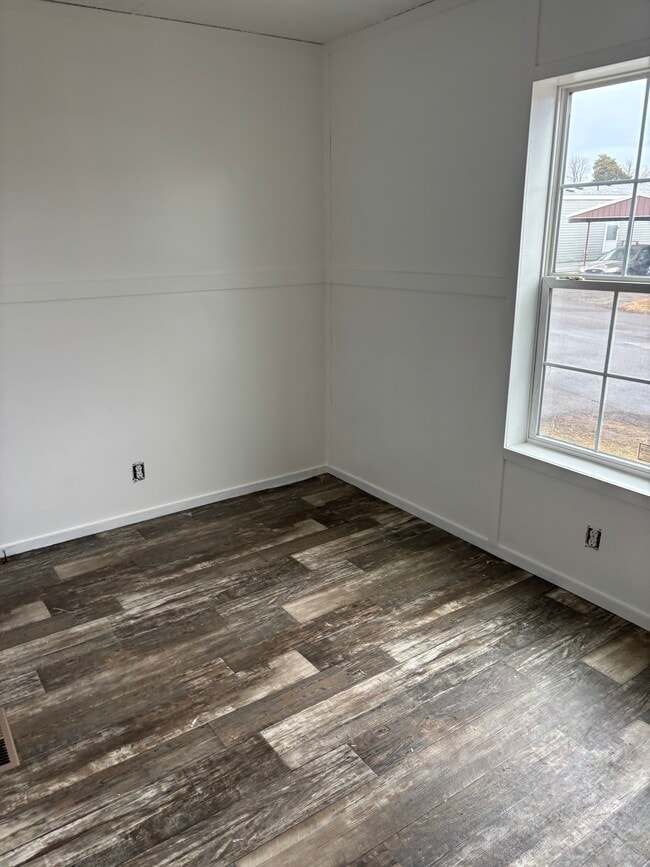 Photo - 1045 Conrad Dr