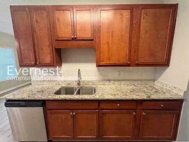 Photo - 8665 Thomas Rd