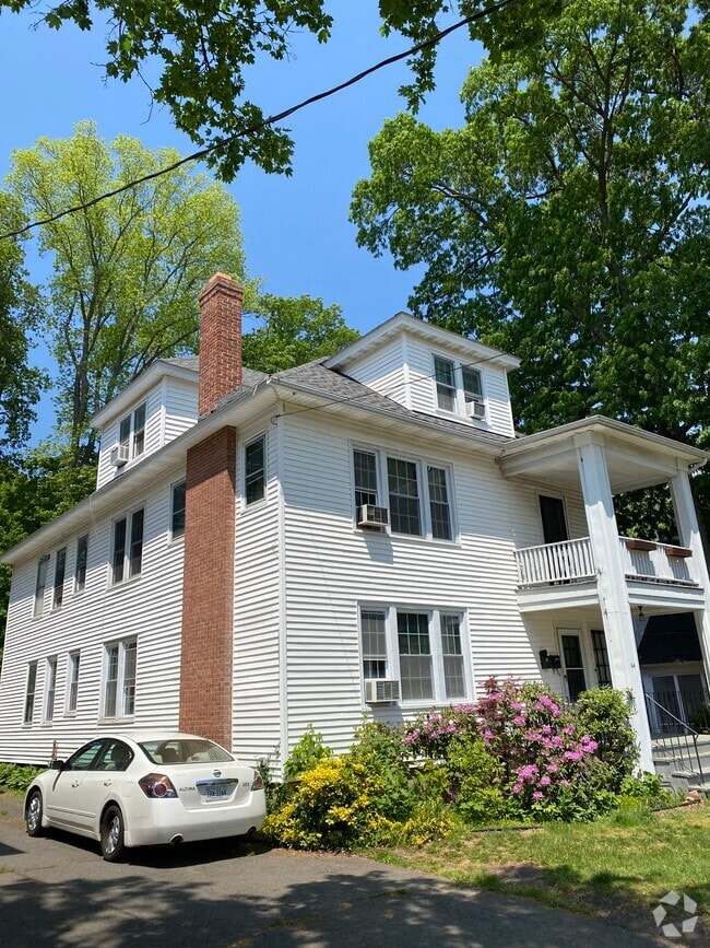 Building Photo - 142 Whitman Ave Unit 2F Rental