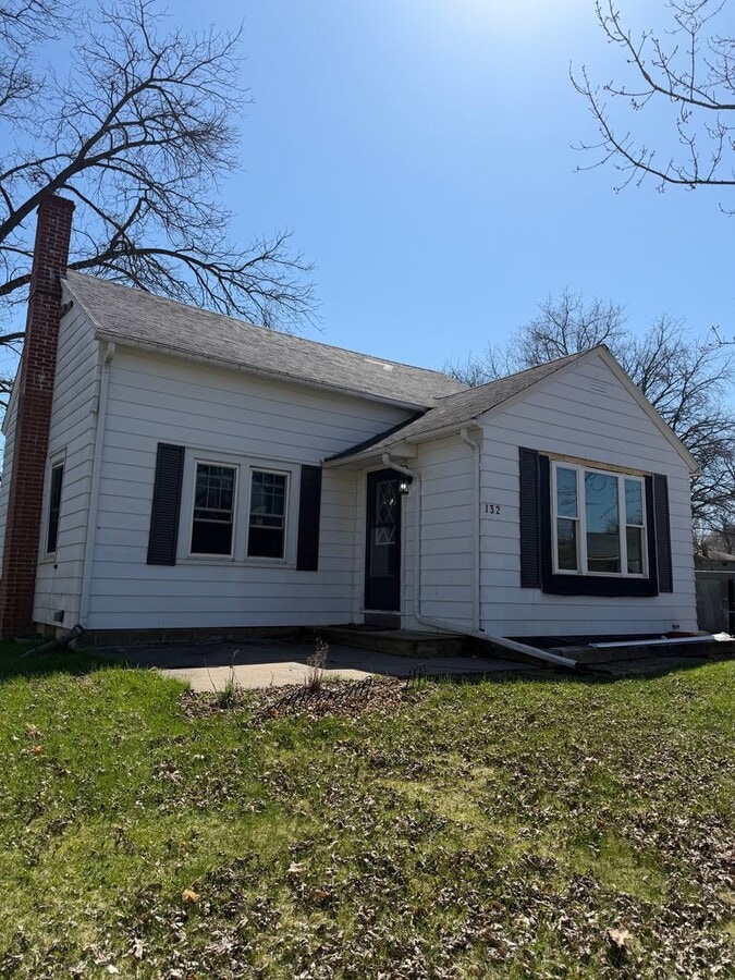 Photo - 132 N Jackson St