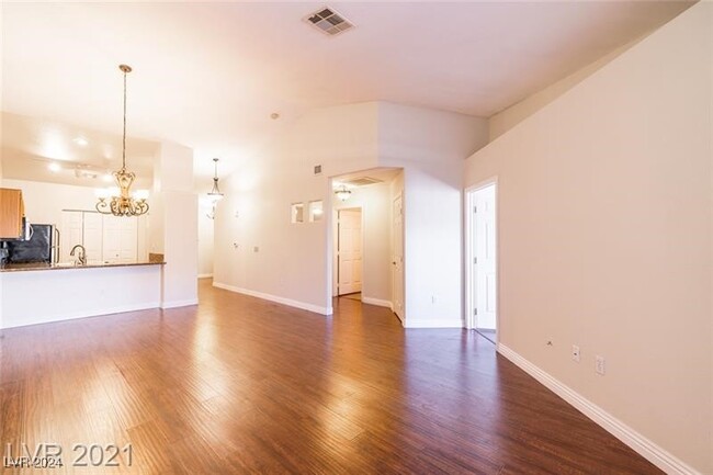 Photo - 130 Tapatio St Townhome