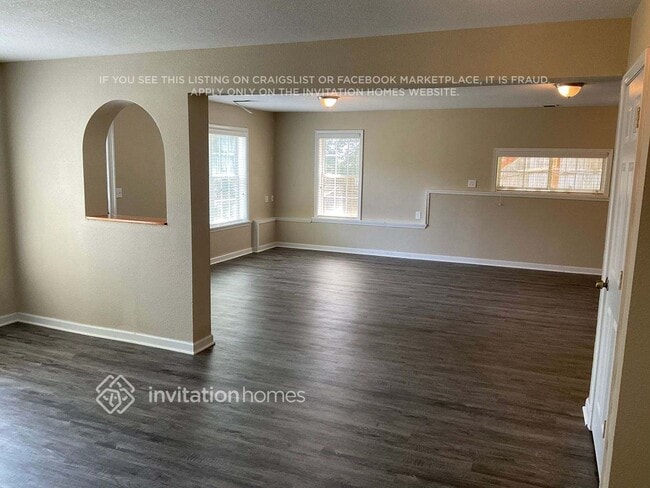 Photo - 655 Willowwind Dr