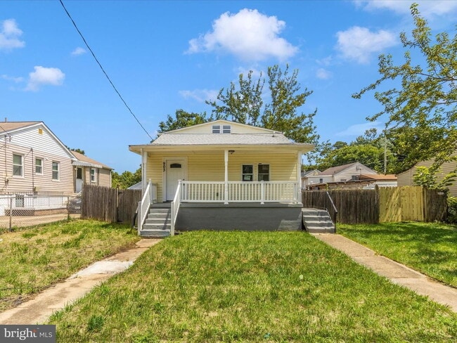 Building Photo - Spacious 4-Bedroom Gem with 3 Full Baths in Capitol Heights – 1632 Sq Ft of Comfort Awaits!