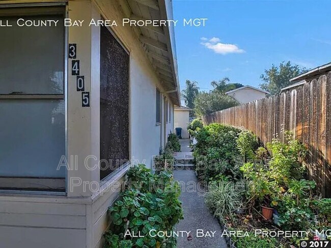 Photo - 3405 Willow Pass Rd
