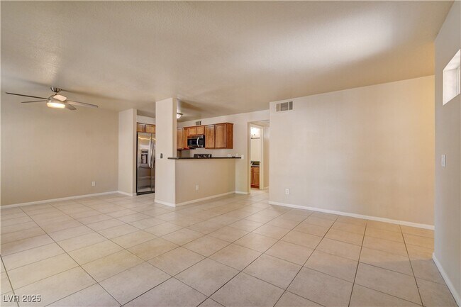 Building Photo - 9325 W Desert Inn Rd Unit 143 Rental