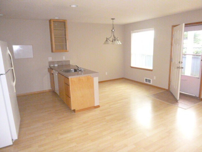 Photo - 1030 Mt Olympus Ave SE Unit #6