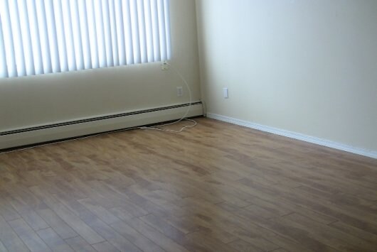 Photo - Whyte Pine Manor