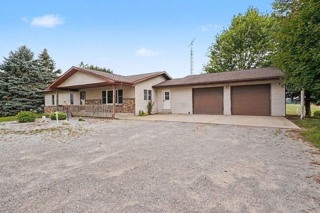 Photo - Beautiful Countryside 3-Bedroom Rental Home $2,200/Month!