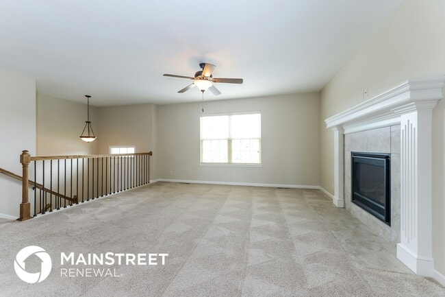 Photo - 409 Golfview Dr