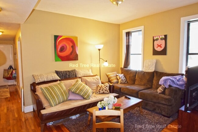Photo - 18 Highgate St Unit 3