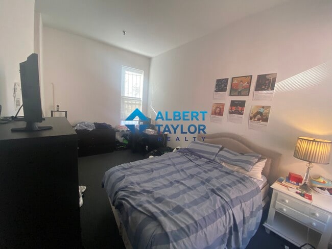 Photo - 168 Northampton St Unit 3