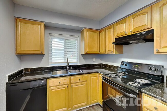 Photo - 4118 W La Salle St