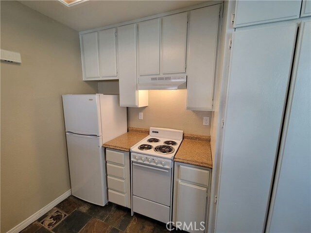 3640 Oak Creek Dr Unit A