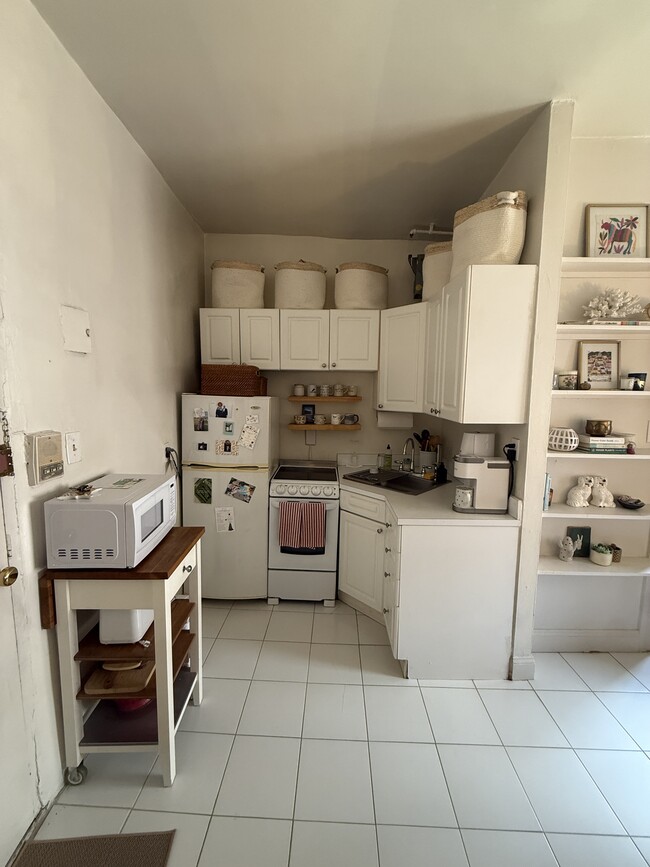 Photo - 234-236 Thompson Street