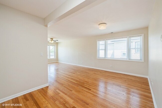 Photo - 8407 W Brodman Ave Unidad 1