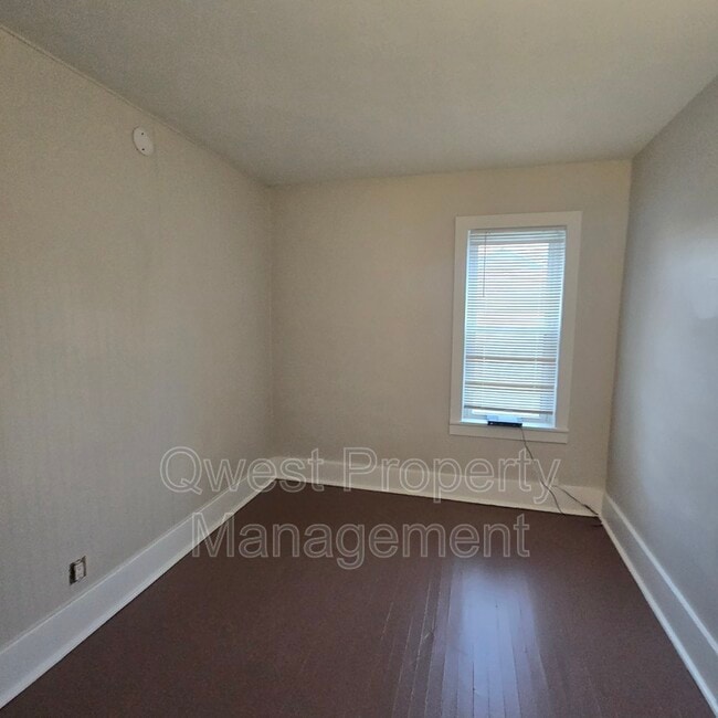 Photo - 1580 8th St Unit #1