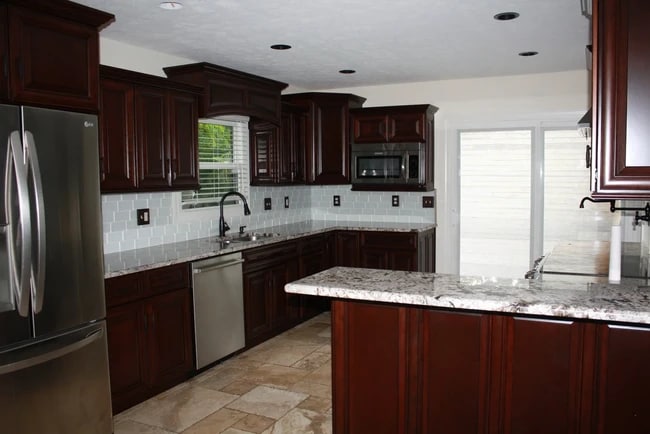 Photo - 1515 E Maxwell Ln