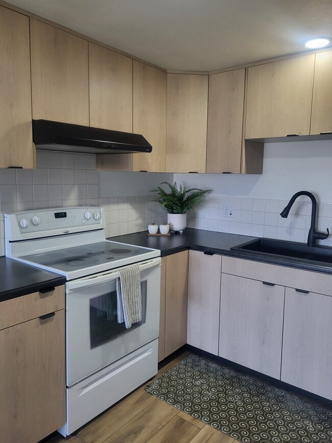 Photo - 941 Buena Vista Dr Unit #C