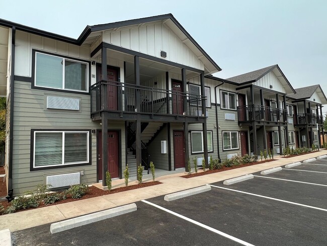 Weber Apartments - Weber Apartments Unit 01