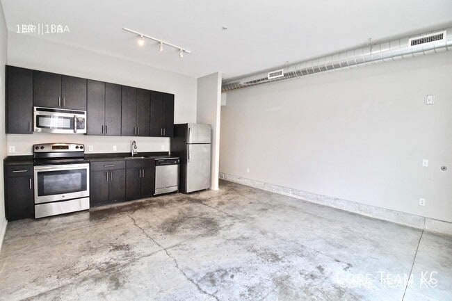 Photo - 2903 Gillham Rd Unit 103