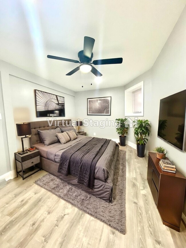 906 Montrose 2 bed / 1 bath - 900 W Montrose Ave