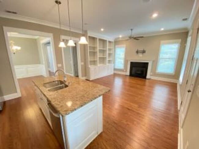 Photo - 303 Newport Hill Ln