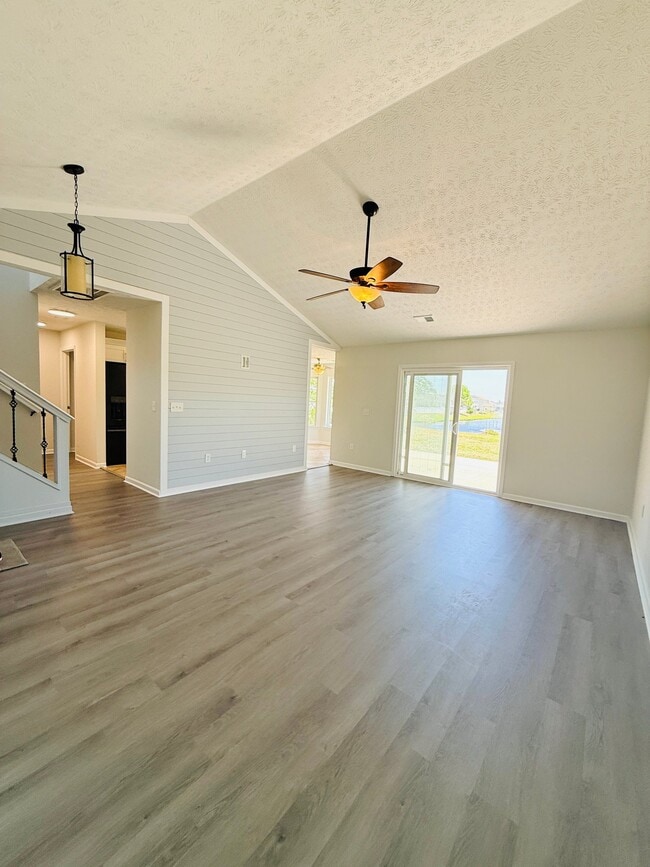 Photo - 4387 Heartwood Ln