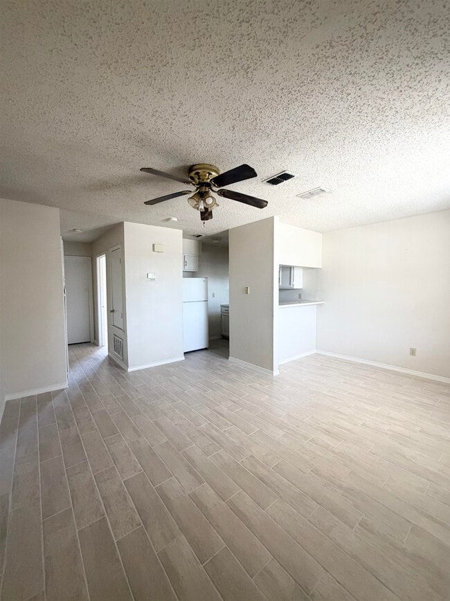 Photo - 216 E Cherry Ln Unit 11