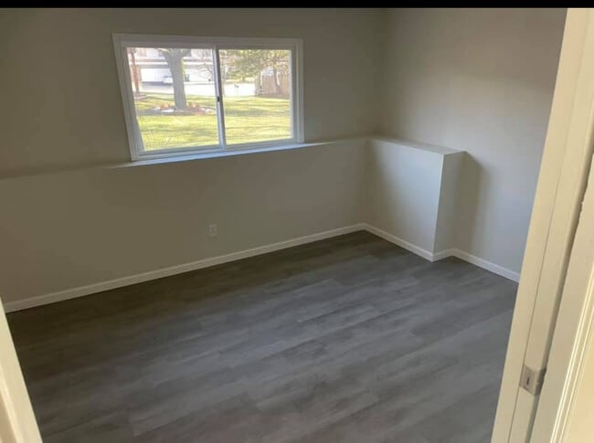 Photo - 1272 Deercliff Ln