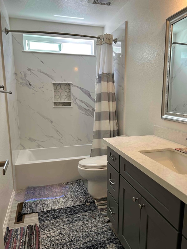 Photo - 1320 Rosana Way