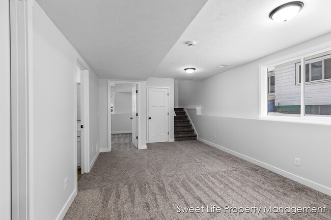 Photo - 1524 Fremont Ave NW