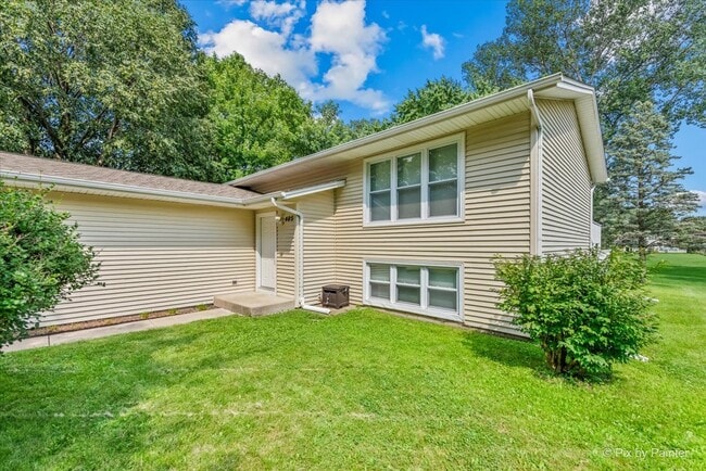 Photo - 485 N Airlite St