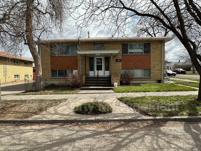 Photo - 23 11th St S Unit #01