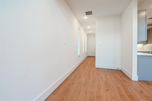 Photo - 7609 Victory Reserve St