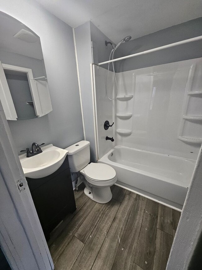 Photo - Lower three bedroom unit on Upper East Side