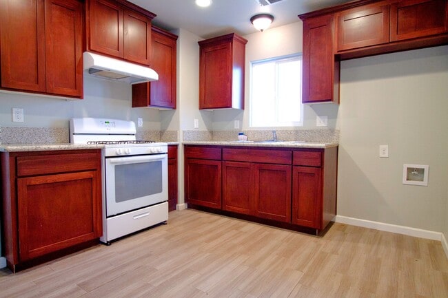 Photo - 247 W San Joaquin Ave