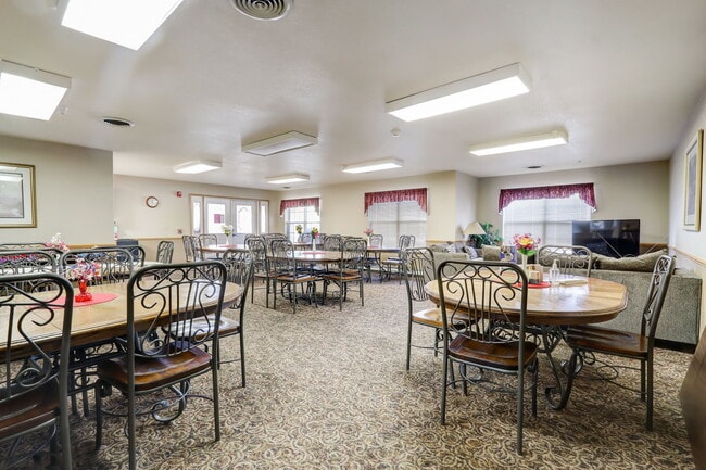 Silver Creek Village 55+ Senior Apartments
