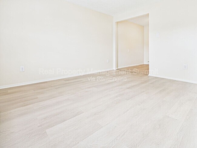 Photo - 441 Steeles Fort Rd