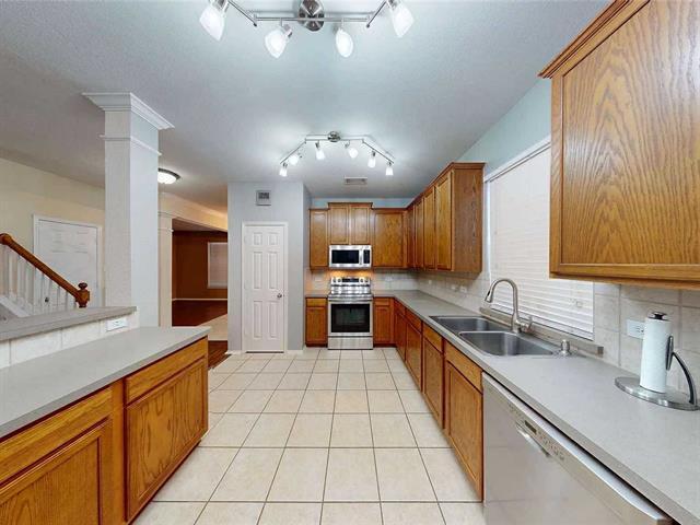 Photo - 109 Greenfield Trail