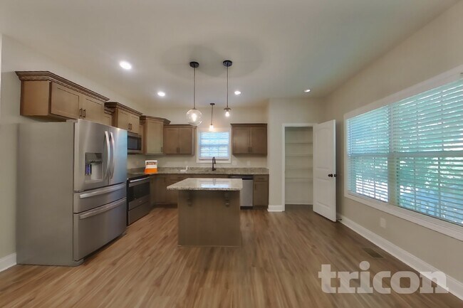 348 Brandywine Ln