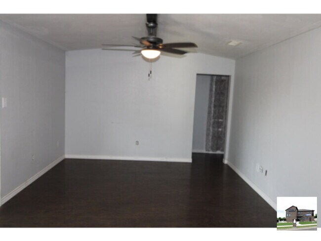 Photo - 905 N 19th St