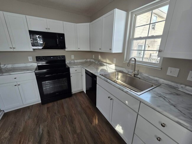 Photo - 1674 Ridgeview Ct