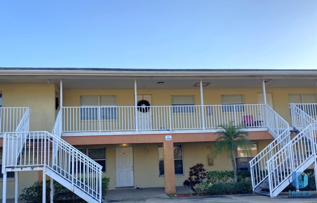 Building Photo - 1 Bedroom 1 Bath Apartment at the Casabella Apartments *MOVE-IN SPECIAL* Unit EVERGREEN#117-105