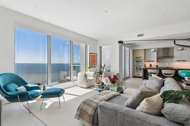 Photo - 2910 W Barcelona St Unit 902